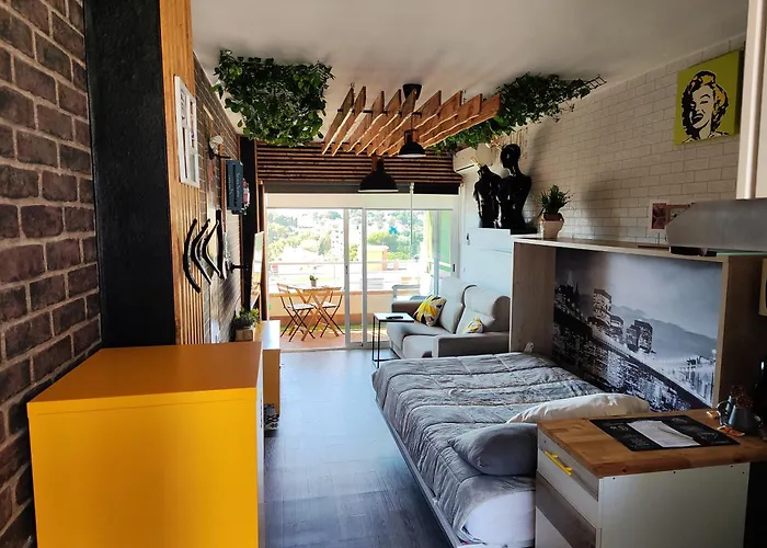 Saltillo Alto Boutique * Torremolinos