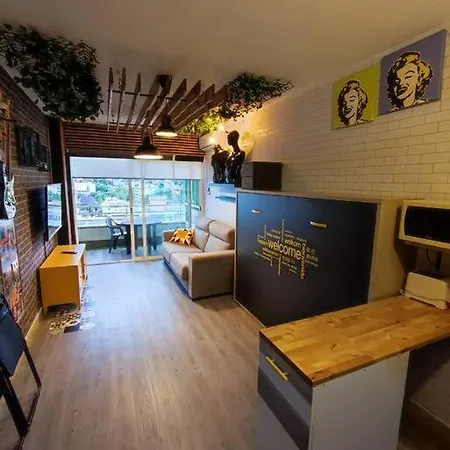 Saltillo Alto Boutique * Torremolinos